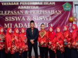 Penglepasan Siswa Kelas 6 MI Adabiyah I